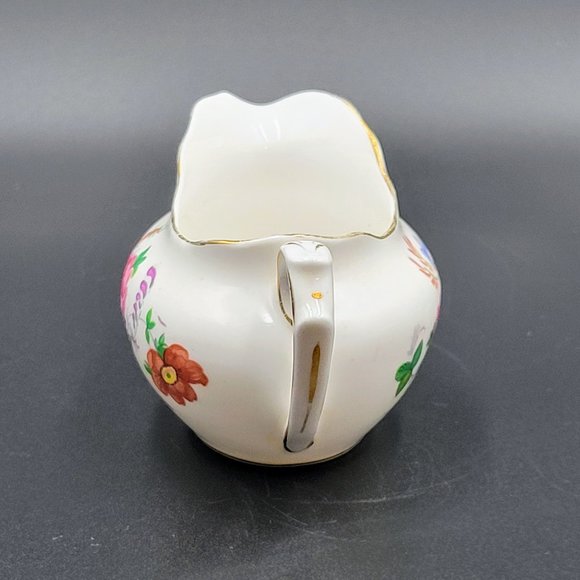 Vintage Royal Albert Barbara Ann Creamer Bone China England Floral Gold Read - Picture 4 of 10
